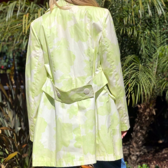 Vintage 80's Bill Blass Floral Raincoat - Picture 4 of 5